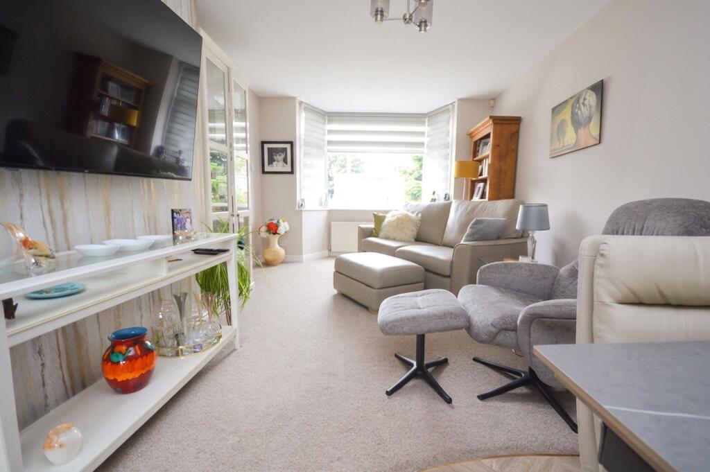 House in Rotherham, Herringthorpe - View 4