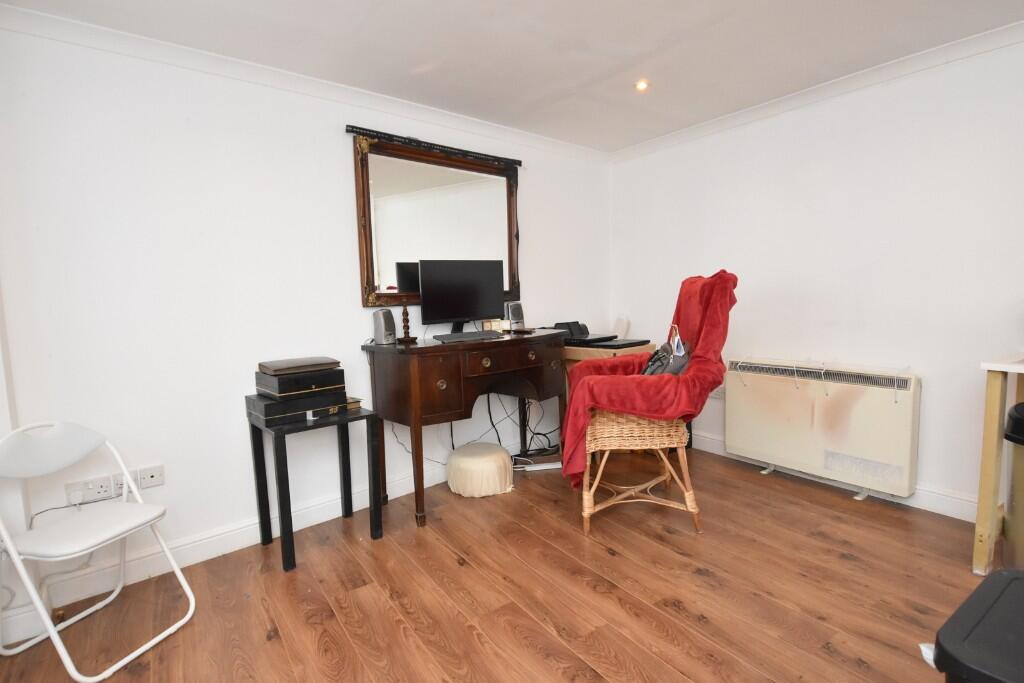 Additional image 4 of Coles Close, Wincanton, Somerset, BA9