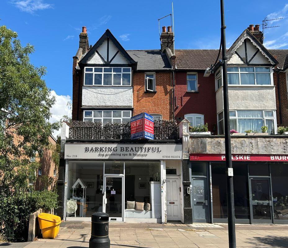 Main image of property: 218 High Road, Woodford Green, Essex, IG8 9HH