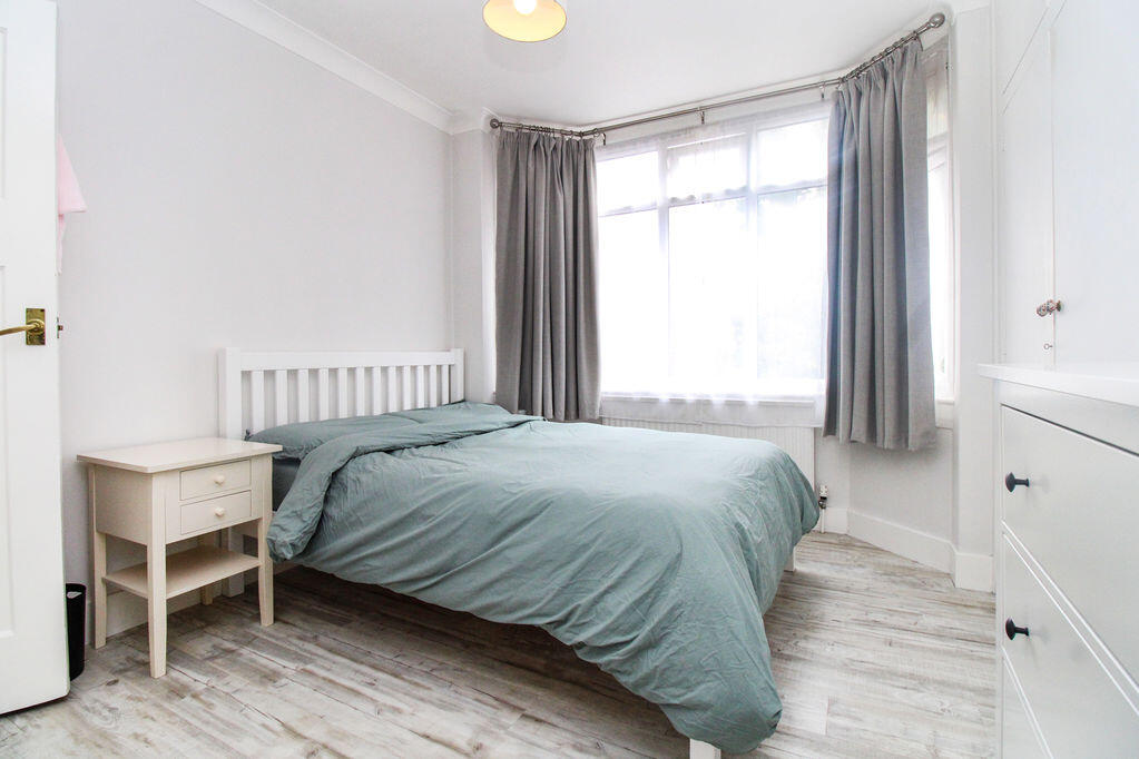 House in Milton Keynes, Bedford - View 3