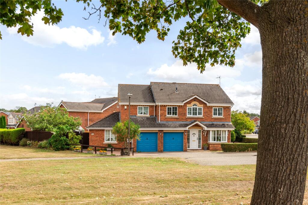 Main image of property: Muddiford Lane, Furzton, Milton Keynes, Buckinghamshire, MK4
