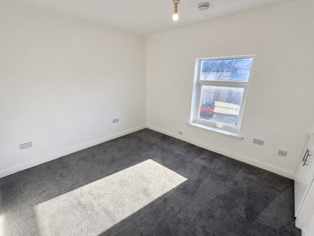 Apartment in Nottingham - View 5
