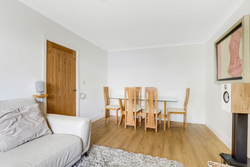 House in Nottingham, Woodthorpe - View 5