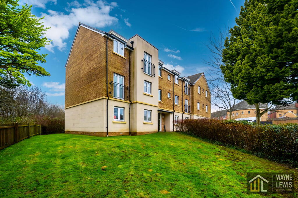 Main image of property: 19, Druids Close, Caerphilly, CF83 2XR