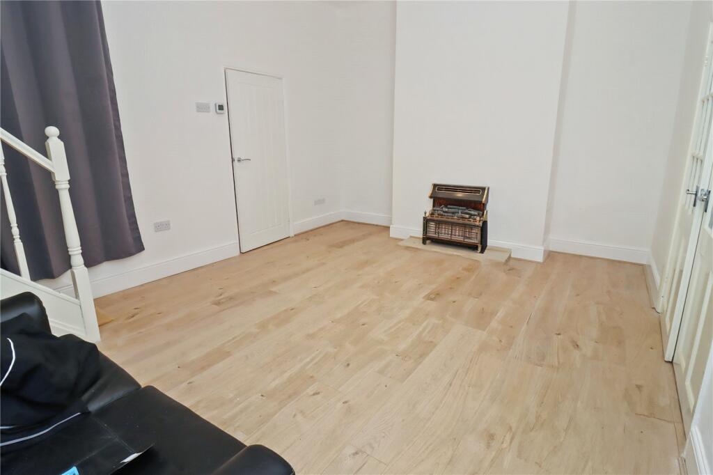 Ripon Street, Sunderland, Tyne and Wear, SR6 photo 3