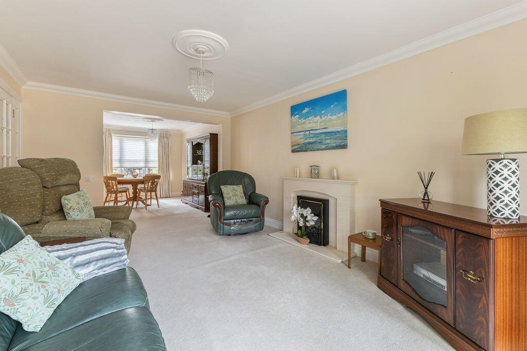 Apartment in Hemel Hempstead - View 5