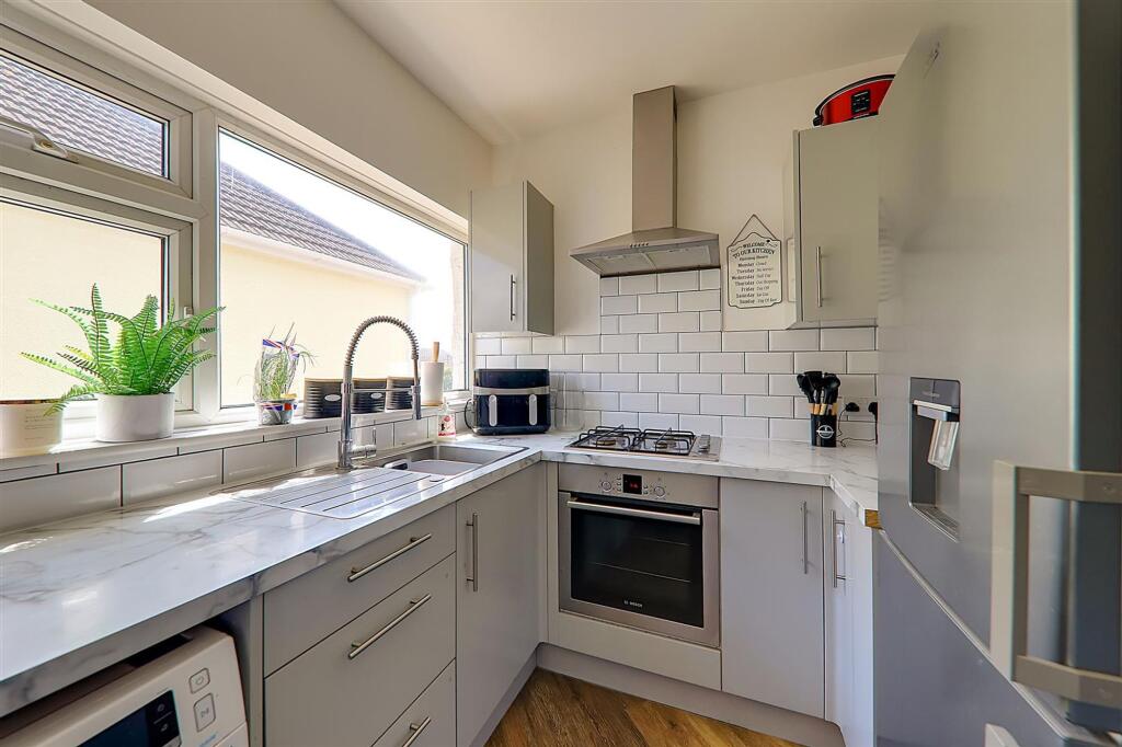 House in Brighton - View 3