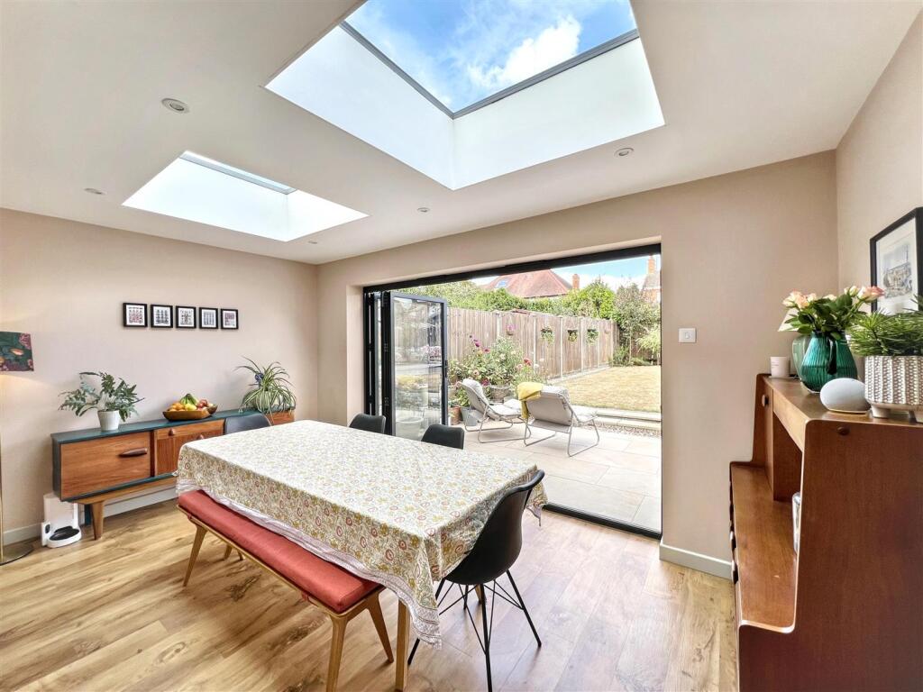 House in Wellingborough, North Northamptonshire - View 4