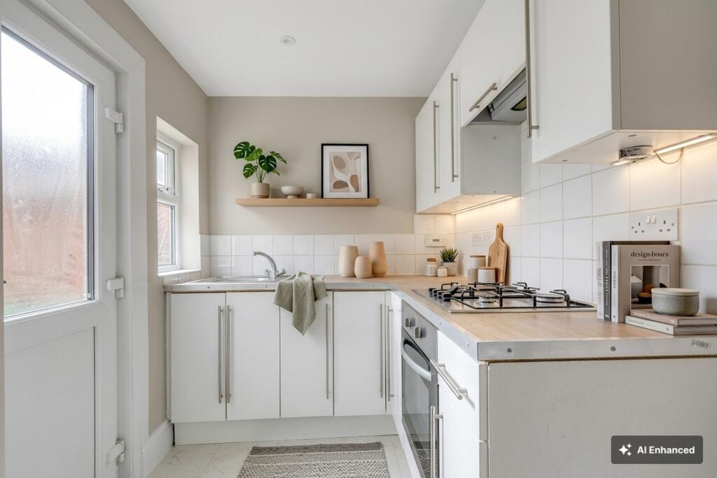 House in Nottingham, Sherwood - View 3