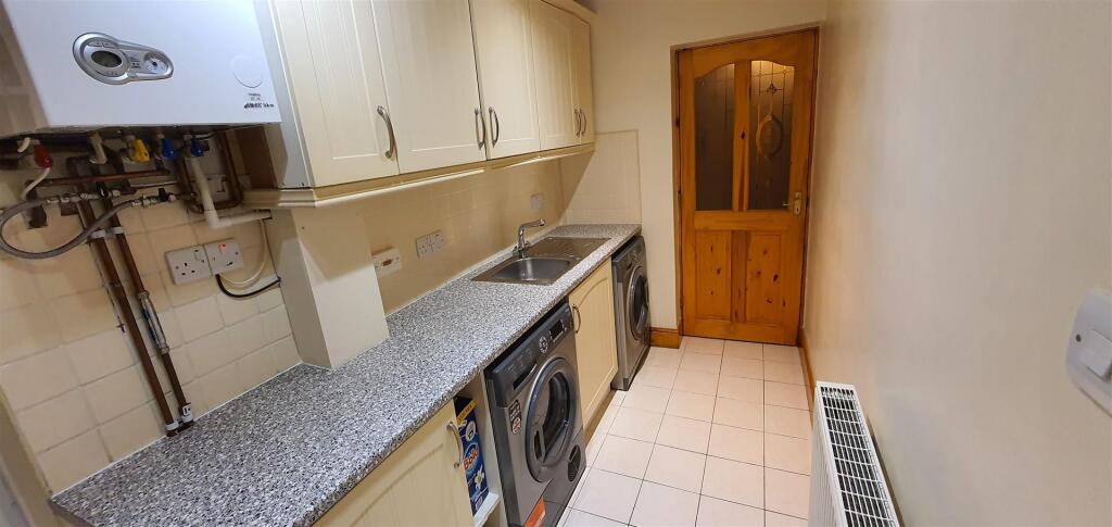 Additional image 16 of Englestede Close, Handsworth Wood, Birmingham