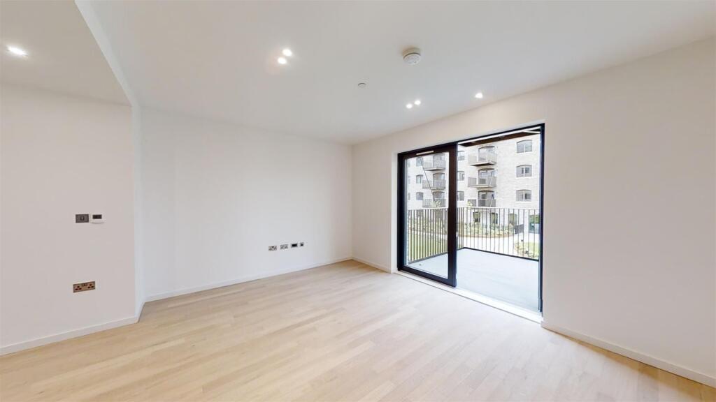 Main image of property: Calville House, The Brentford Project, 1 Bradshaw Yard