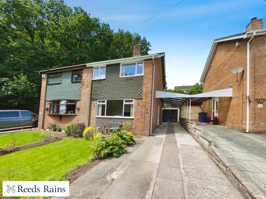 Main image of property: Cambridge Drive, Newcastle, Staffordshire, ST5