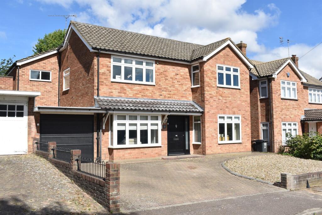 Main image of property: Hornbeam Close, Moulsham Lodge, Chelmsford, CM2 9LW