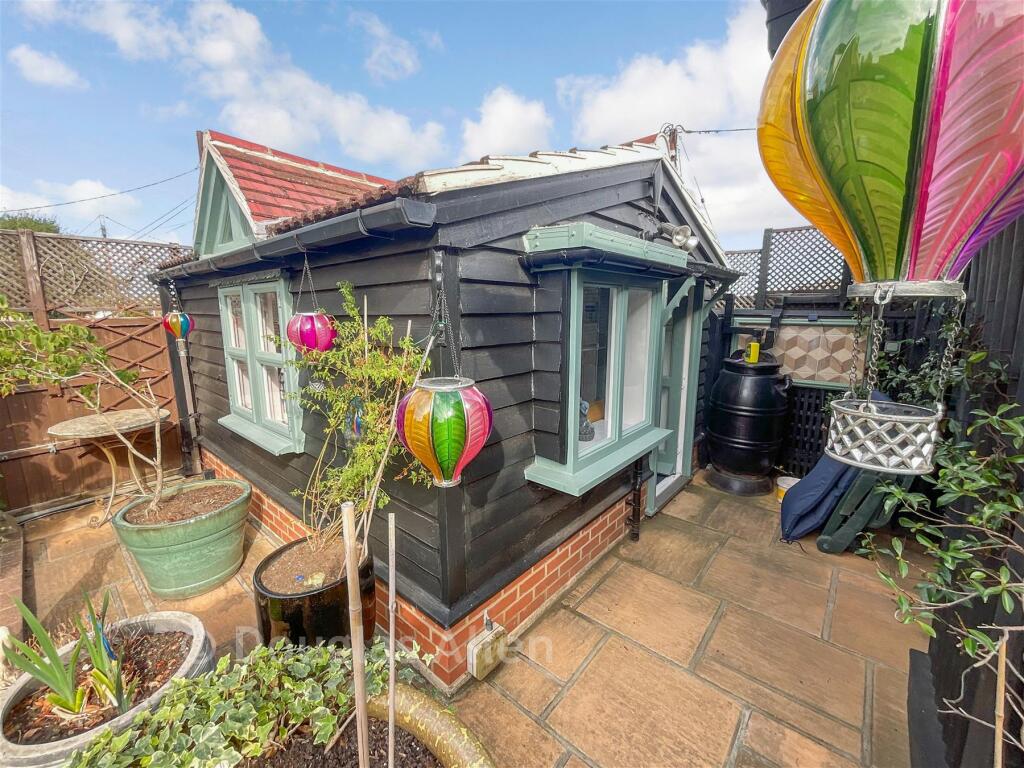 Main image of property: London Road, Billericay, Crays Hill, Essex
