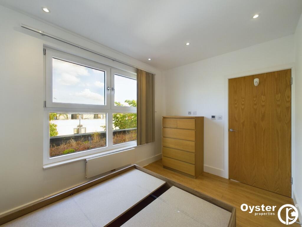 Apartment in London - More