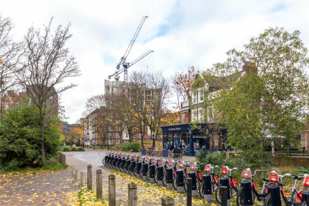 Property photo 11