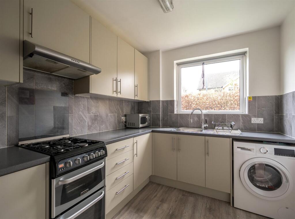 Main image of property: Gay Close, London NW2