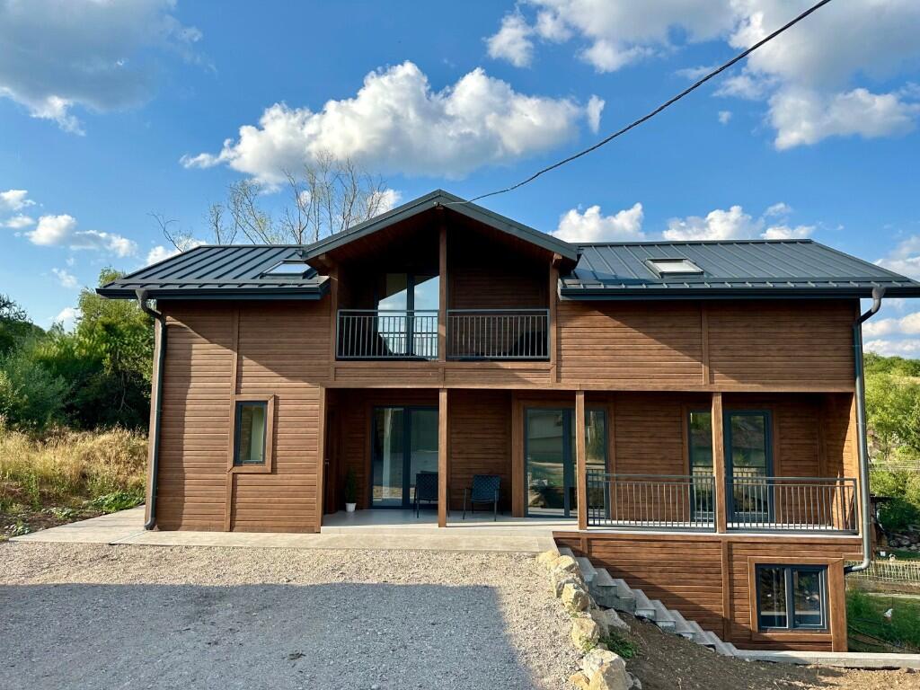 Main image of property: Samokov, Sofiya