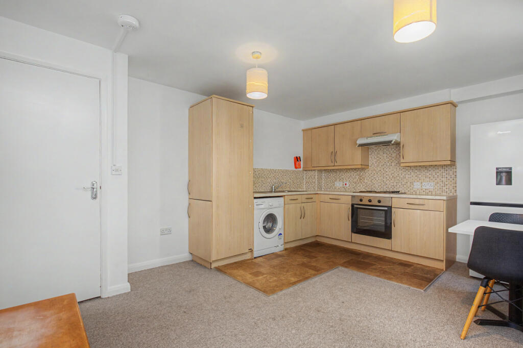 Apartment in Oxford - More
