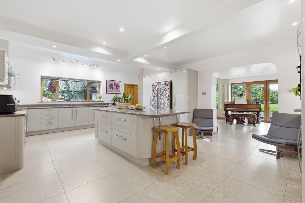 House in Crewe, Whitegate and Marton - View 5