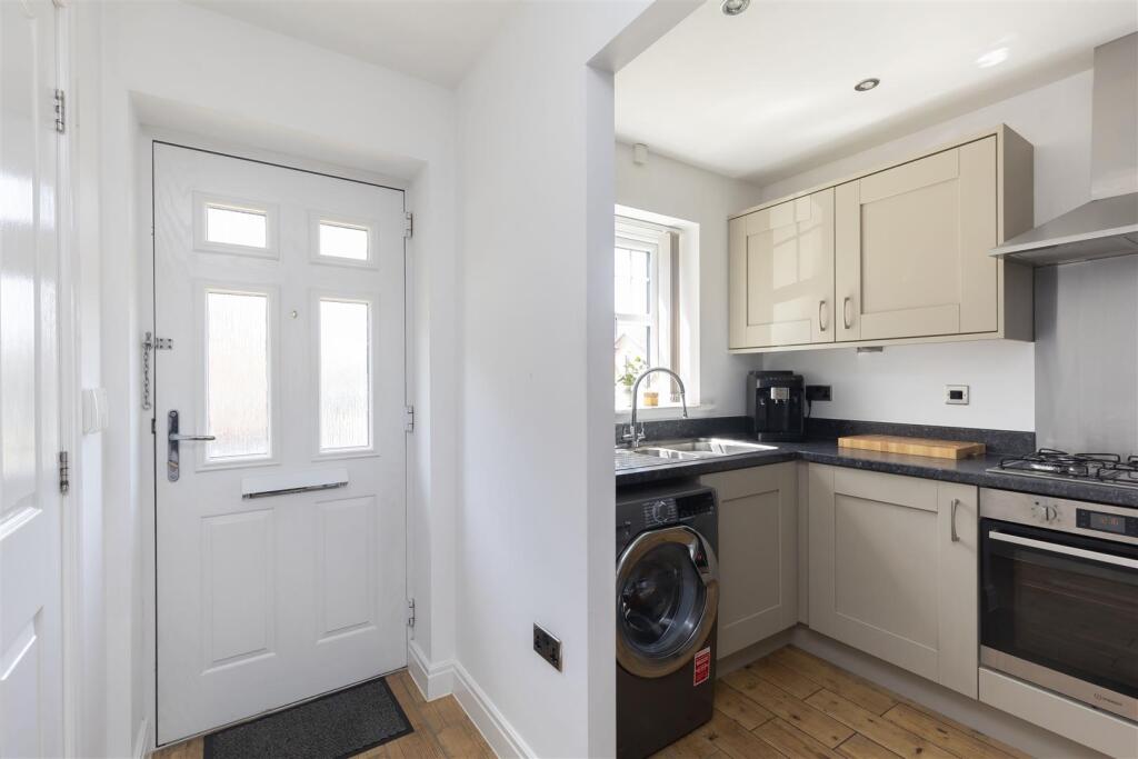 House in Chorley, Clayton-le-Woods - View 5