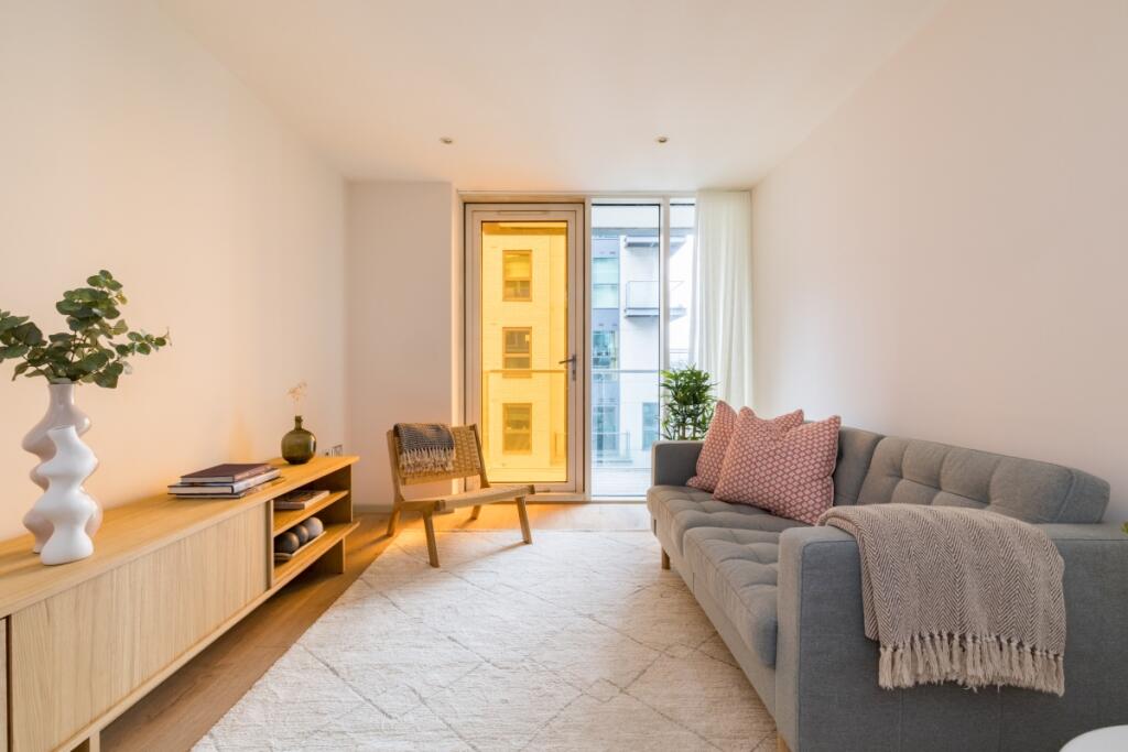 Main image of property: Millharbour, E14