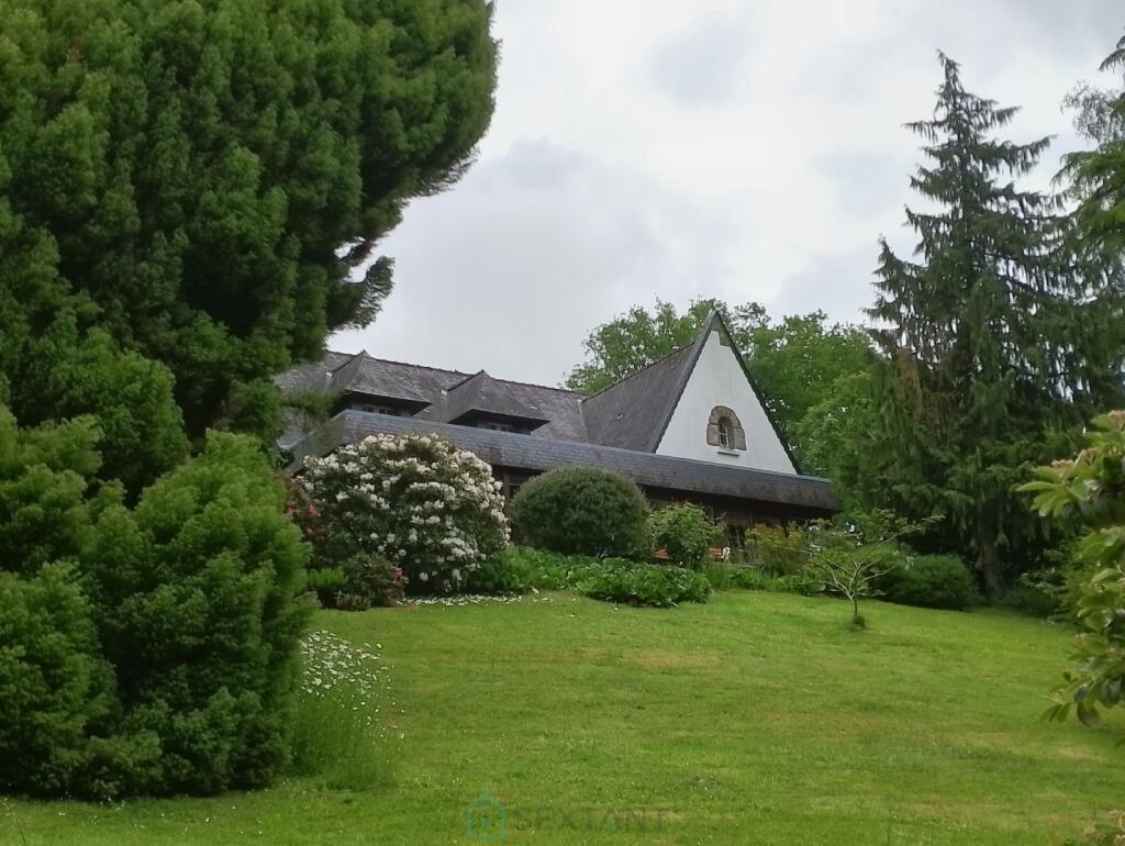 Main image of property: Brittany, Morbihan, Pluméliau