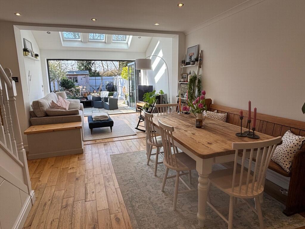 Main image of property: Alsop Close, London Colney, AL2