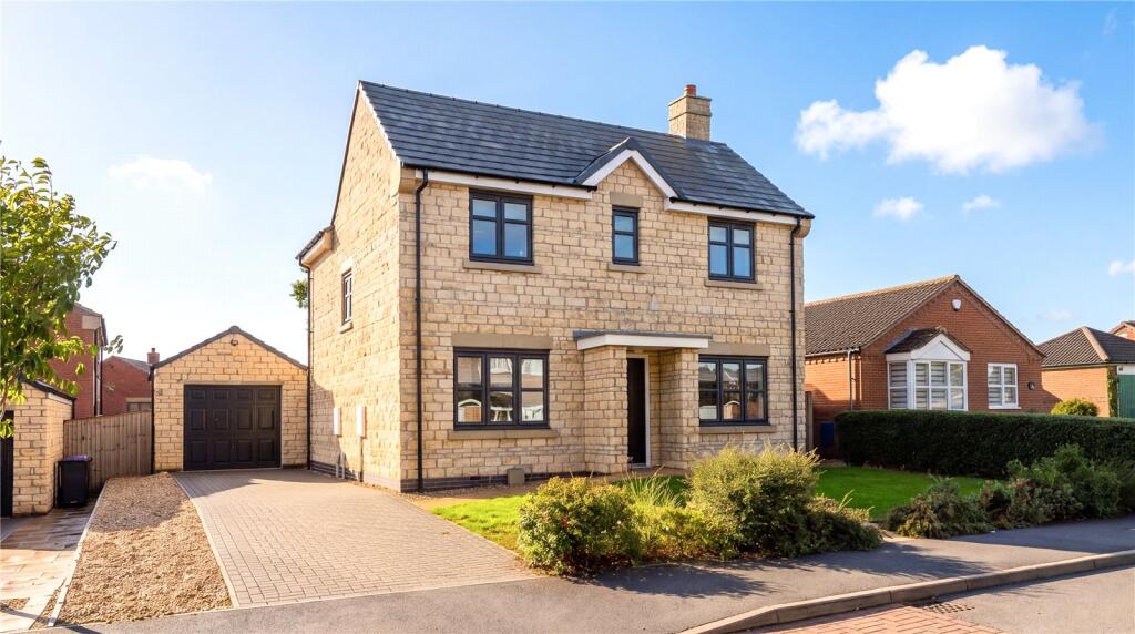 4-bed detached on Winton Road, Navenby, Lincoln, Lincolnshire, LN5, £390,000