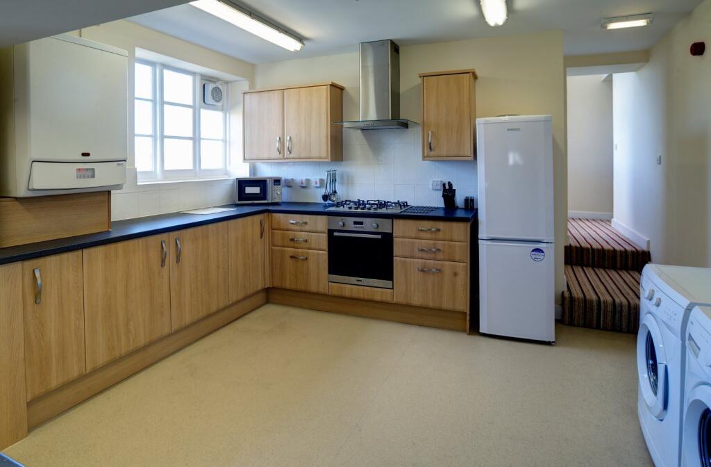 House in Purley on Thames, West Berkshire - View 6