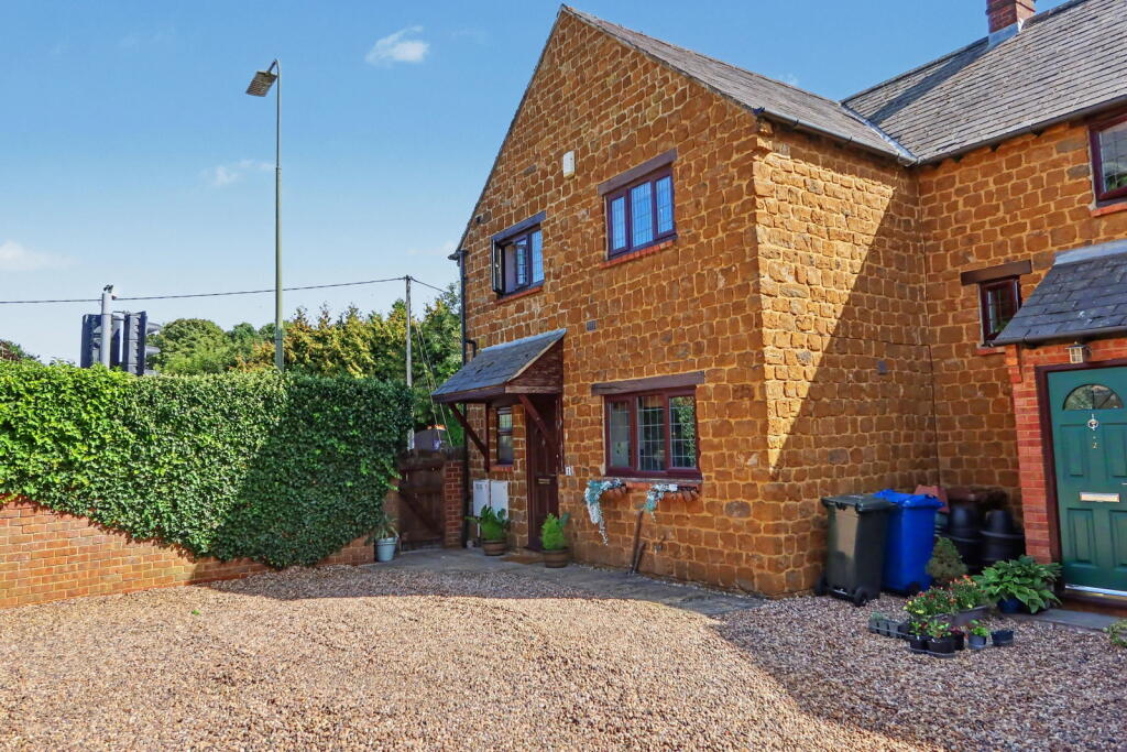Main image of property: Adderbury Court, Adderbury, Banbury OX17 3NN