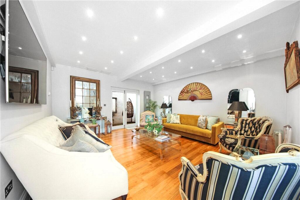 House in London - View 2