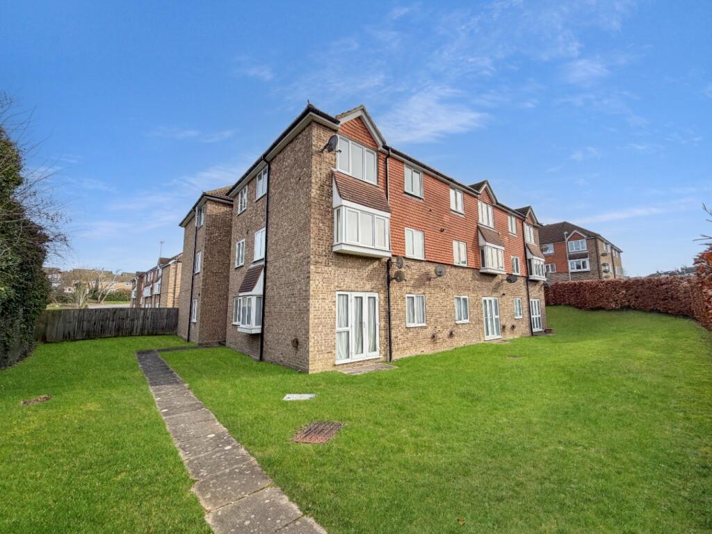 Main image of property: Abbey Mews, Dunstable