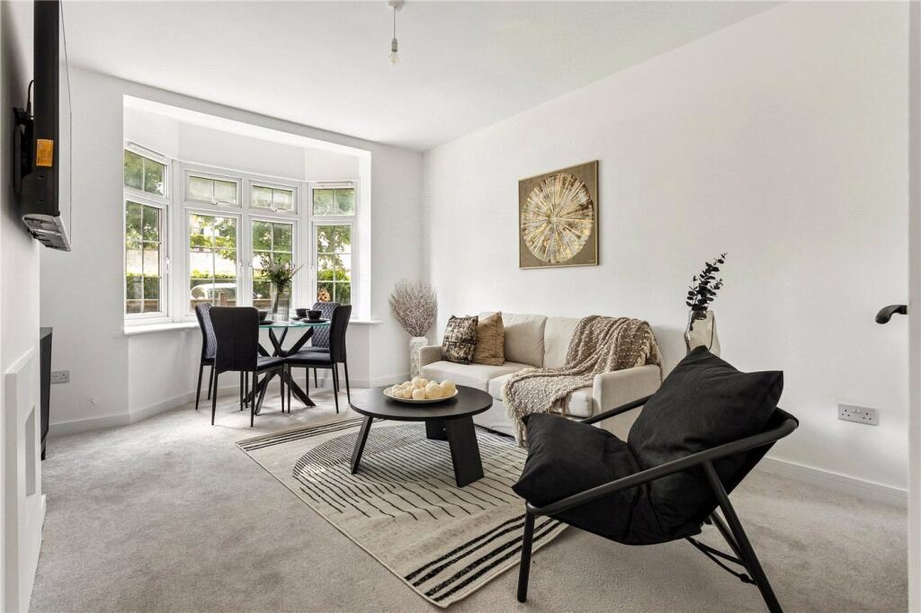 Apartment in London - View 3