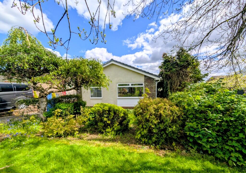Main image of property: 63 Glenbervie Drive, Kilwinning, KA13 6QH