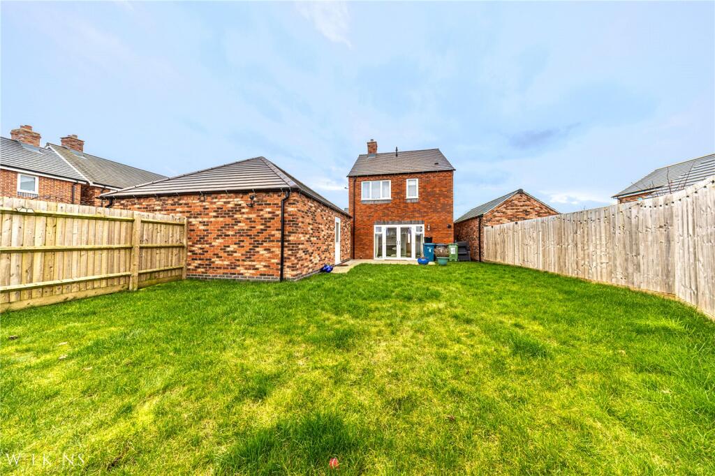 Additional image 21 of Highclere Avenue, Tamworth, Staffordshire, B79