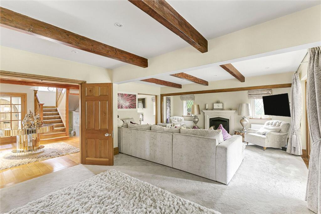 House in Barnet, Hadley Wood - View 5