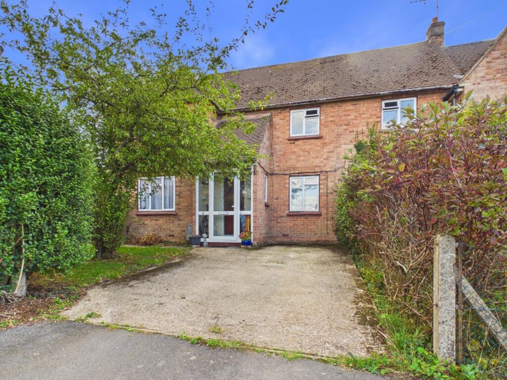 Main image of property: Pond Close, Winchmore Hill, Amersham, Buckinghamshire, HP7