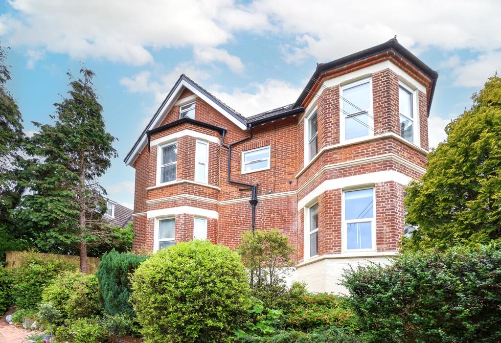 Main image of property: Knole Road, Bournemouth