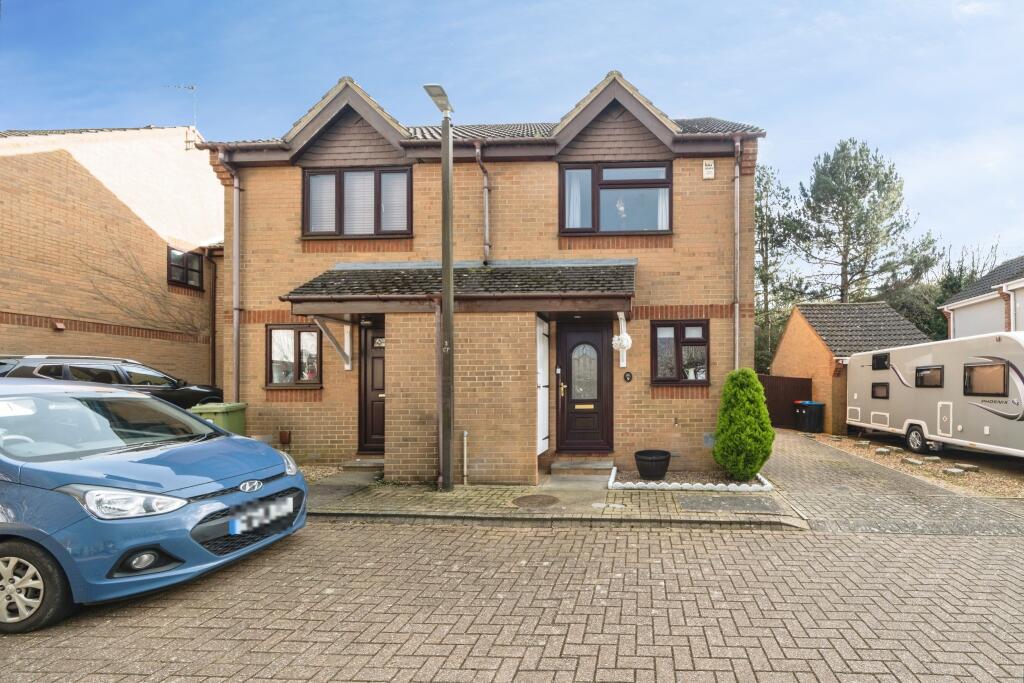 Main image of property: Coverack Place, Tattenhoe, Milton Keynes, MK4