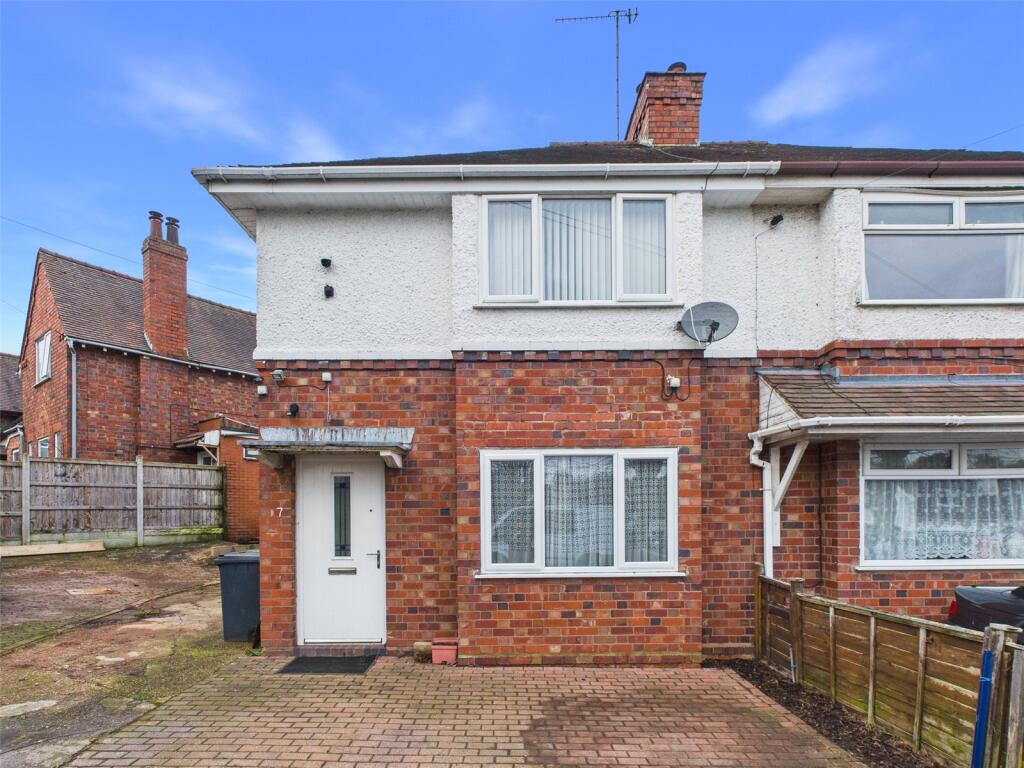 2-bed semi-detached on Christchurch Road, Worcester, Worcestershire, WR4, £210,000