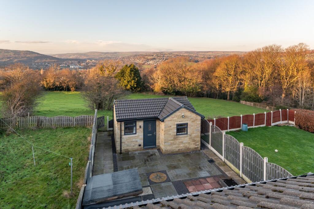 Additional image 47 of Nab Wood Drive, Nab Wood, Shipley, BD18