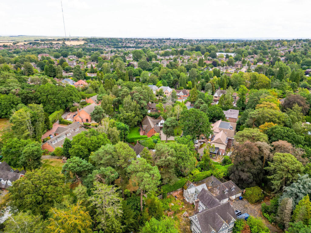 House in Lichfield, Shenstone - View 4