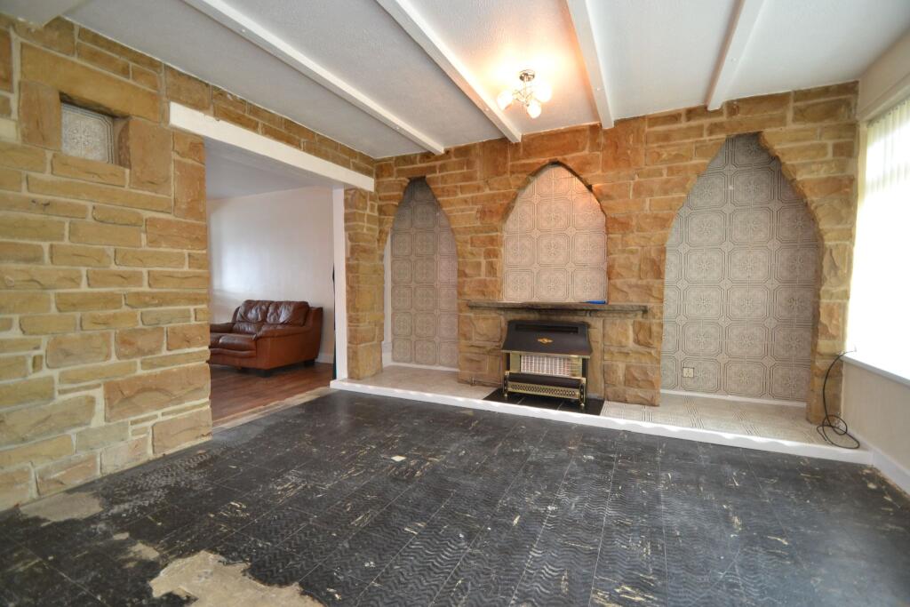 House in Bradford, Wrose - View 2
