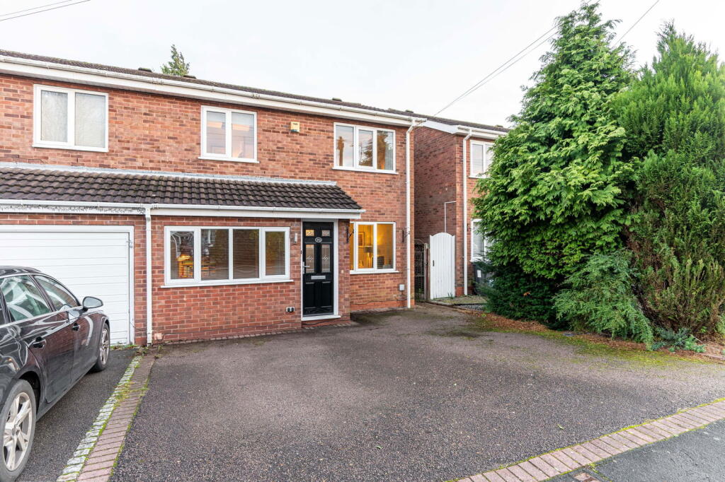 Main image of property: Honiley Drive, Sutton Coldfield, B73 6RN