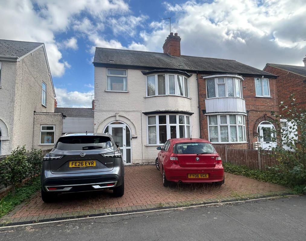 Main image of property: 39 Woodville Road, Off Hinckley Road, Leicester, LE3 6DX