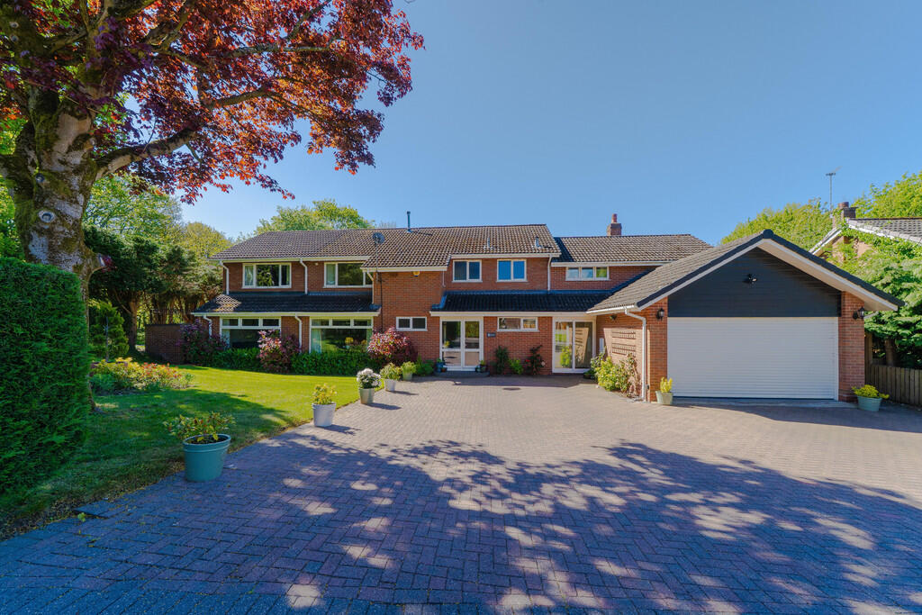 Main image of property: Euan Close, Harborne