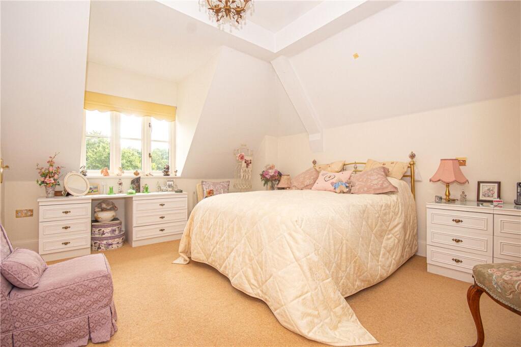 Additional image 10 of Wendover Drive, Welwyn, Hertfordshire, AL6