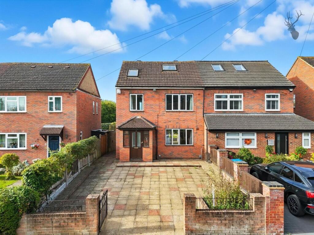 Main image of property: Willingale Road, Loughton, IG10