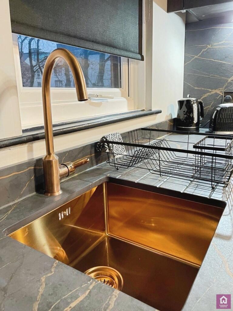 Apartment in Manchester - More